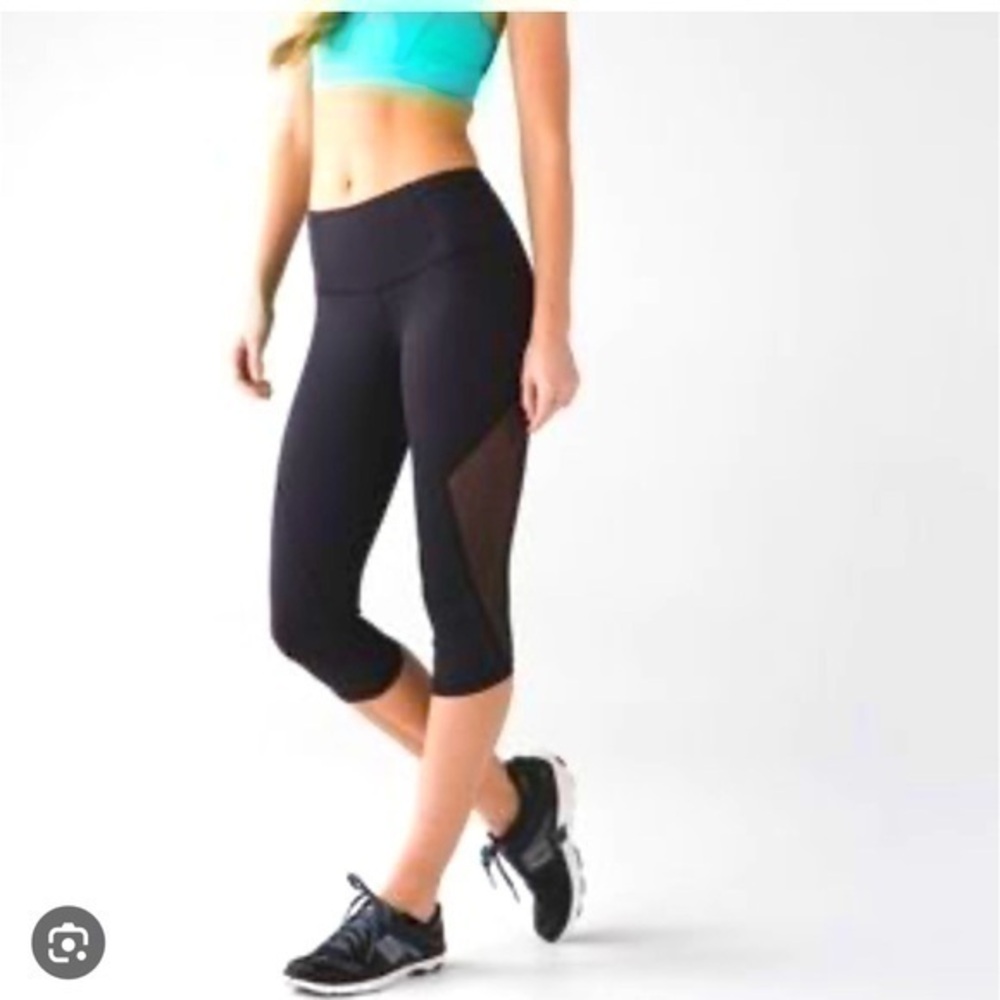 Lululemon leggings size 6